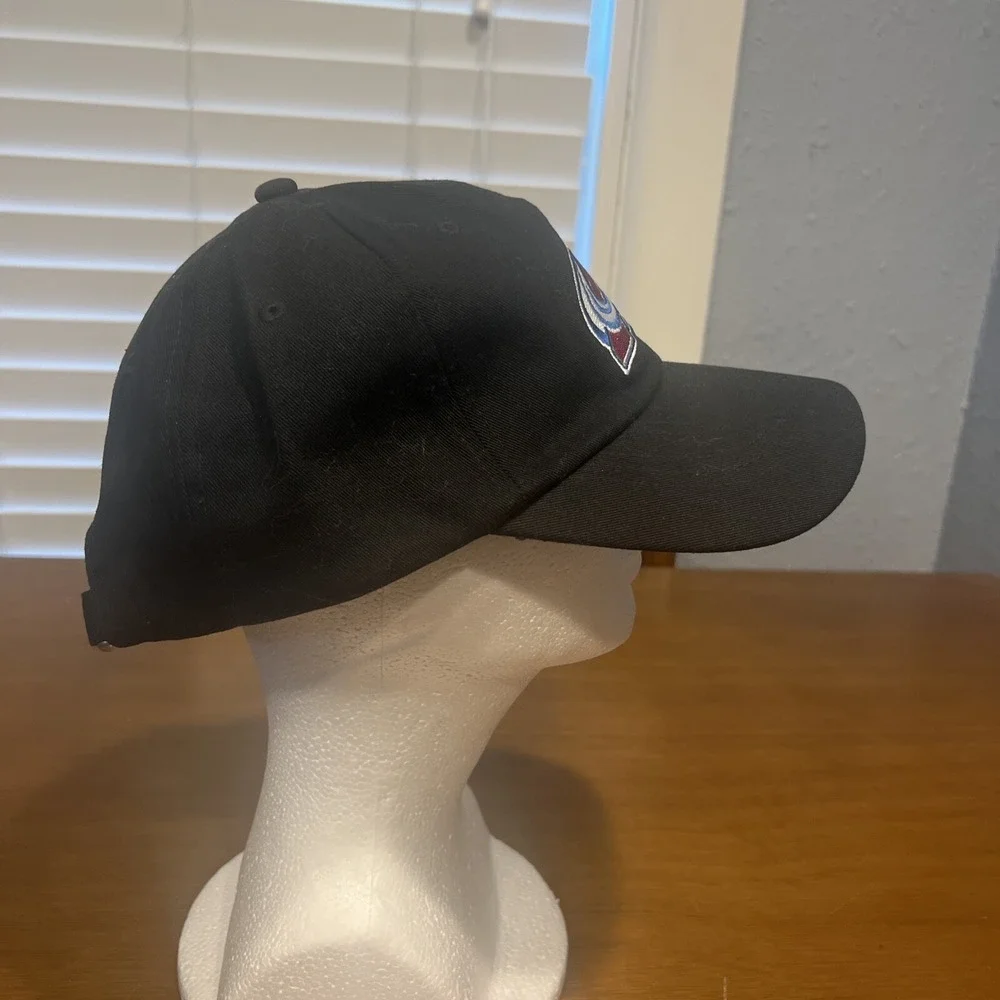 Colorado Avalanche Hockey NHL Altitude Authentics Arena Baseball Cap Strapback
